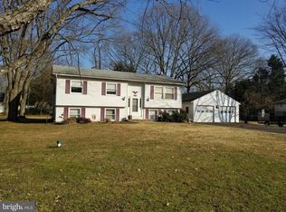 2745 Riverview Dr, Riva, MD 21140