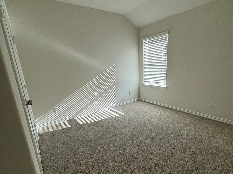 3333 Cross Shore Dr — Photo 18