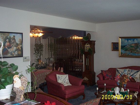 5th image of 676 Escanaba Ave