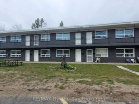 280 River Rd E