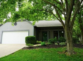 5393 Wolf Run Dr, Columbus, OH 43230