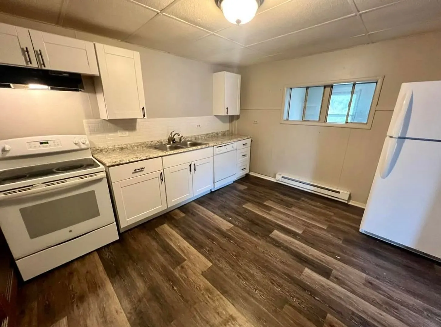 61 N Gregory St | 4 — Photo 2