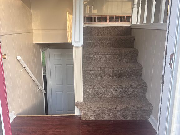 Entry way