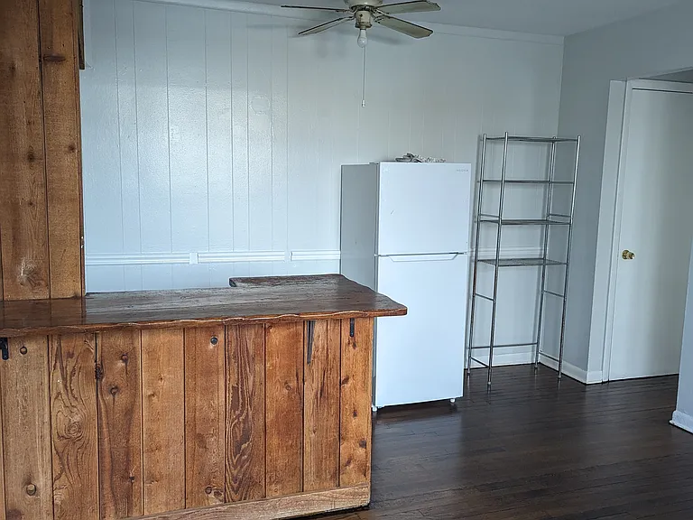 2955 Fairfield Ave #10 — Photo 8