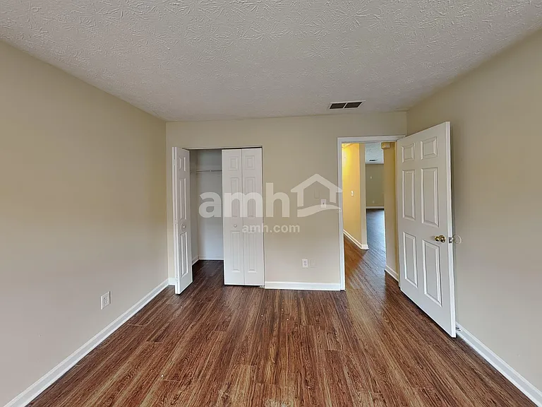 186 Dean Way — Photo 16