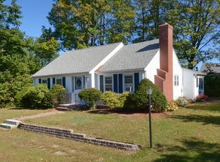 27 Sachem Ave, Worcester, MA 01606