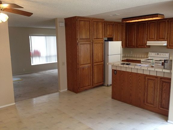 Refrigerator is included