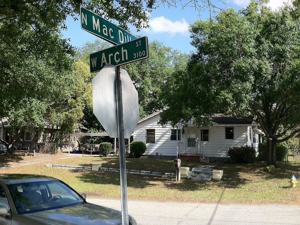 Front of house on Arch St.