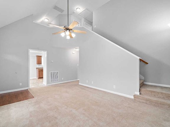 5th image of 419 Zurich Ct