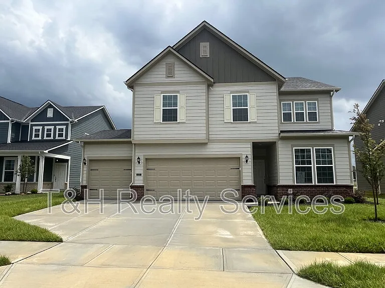 13153 Himalaya Cir — Photo 1