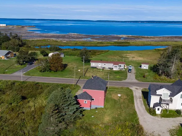 2008 Highway 1, Church Pt, NS B0W 1M0