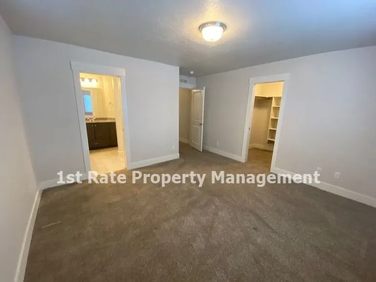 399 S Academy Ln — Photo 21