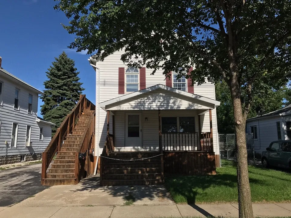 205 S Dean St #2