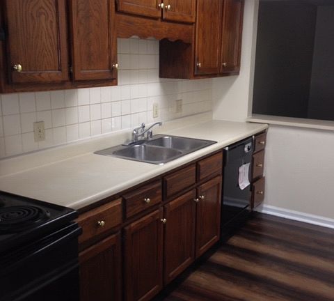 2nd image of 480 Scaffold Cane Rd APT 1