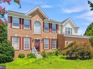 6790 Hawthorne Rd, La Plata, MD 20646
