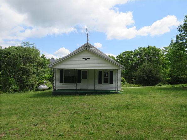 1148 County Road 716, Ellington, MO 63638