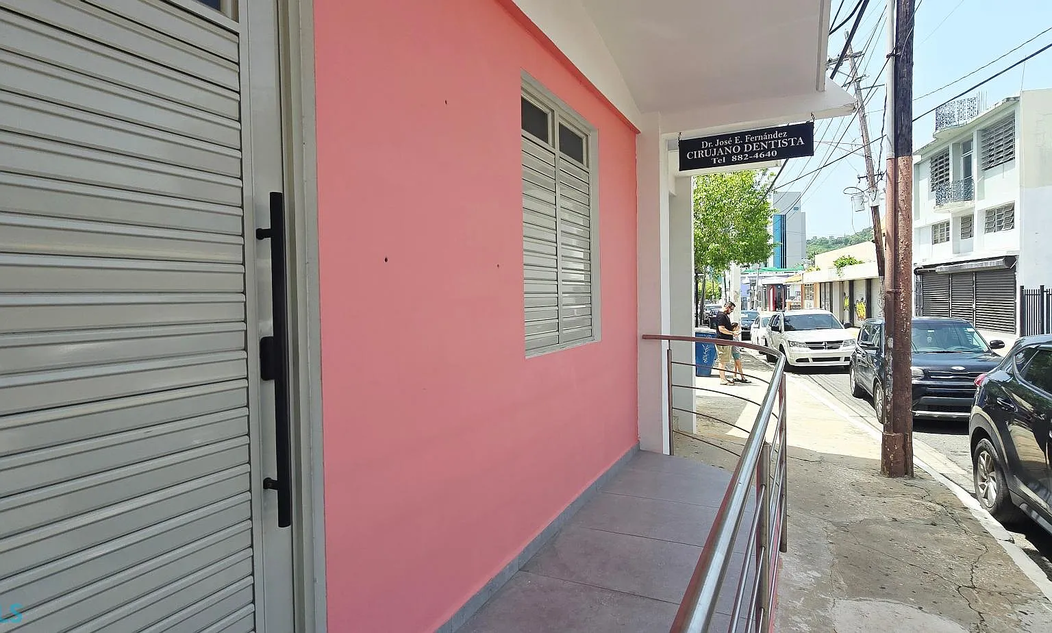 1 bed, 1.0 bath, 550 sqft, $1,200 — Photo 2