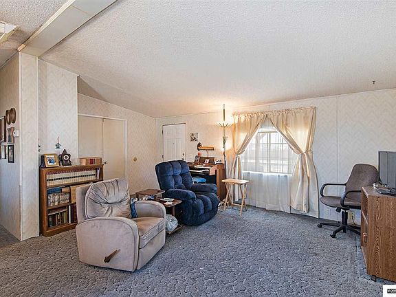 4th image of 1435 Lahonton Dr