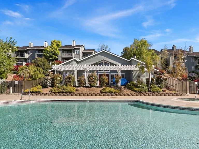 7635 Canyon Meadows Cir #B — Photo 12
