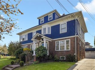 1305 Narragansett Blvd, Cranston, RI 02905