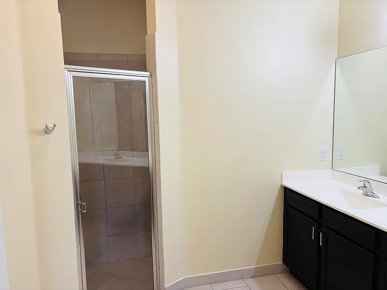 12512 NW Stanis Ln — Photo 15
