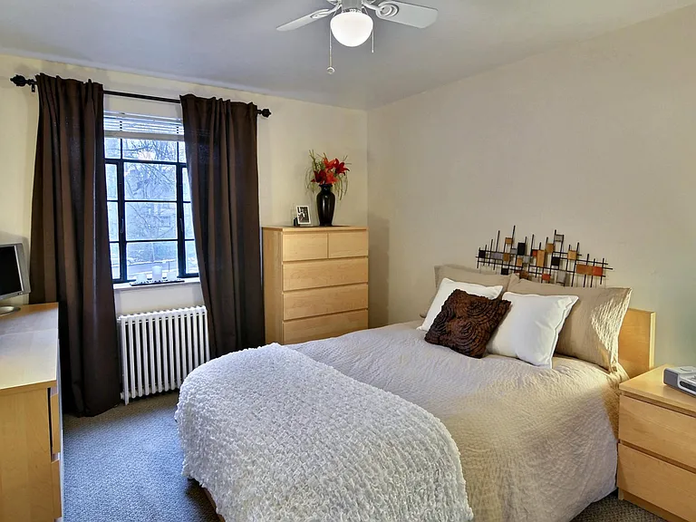 1051 N Negley Ave #7 — Photo 5
