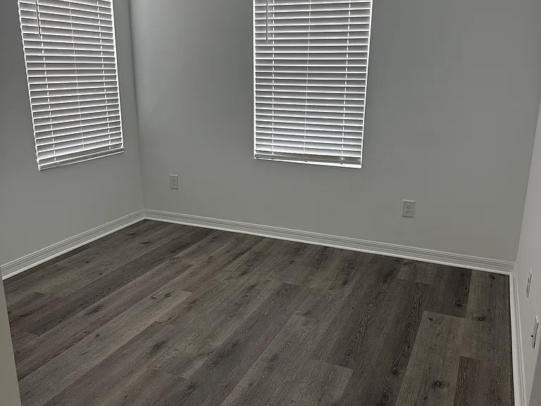 6577 Quest St — Photo 3