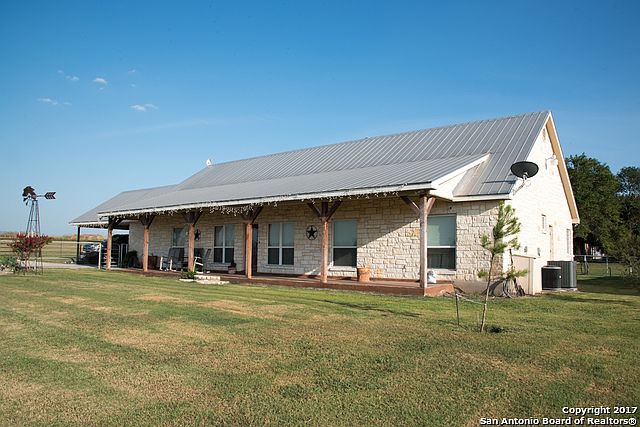 1st image of 212 W County Road 5719