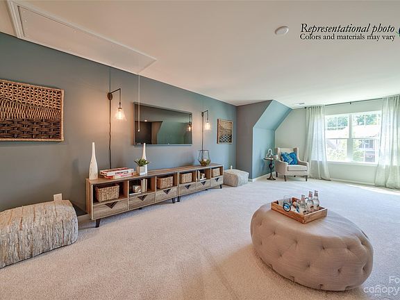 4th image of 3042 Virginia Trail Ct #160