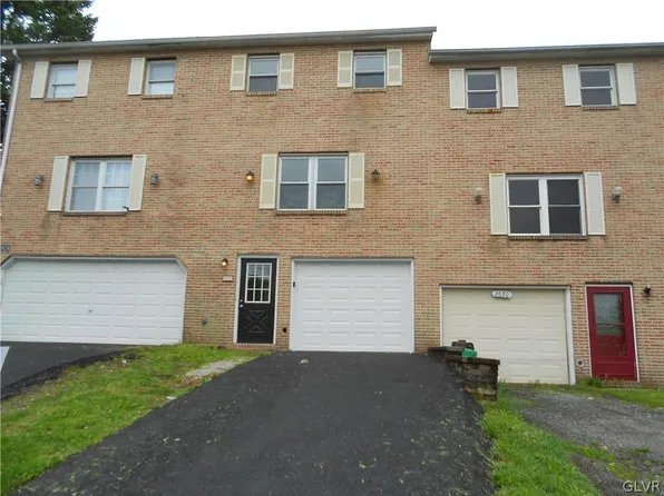 2622 Mountain Ln, Allentown, PA 18103