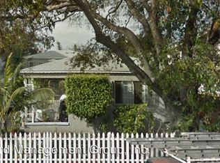 12031 Washington Pl, Los Angeles, CA 90066