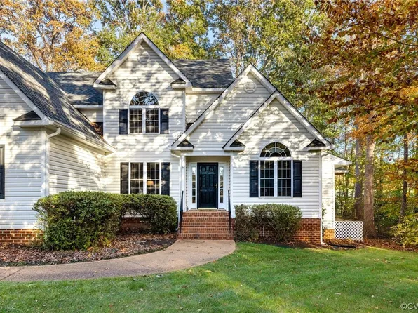 1642 Olde Links Dr, Powhatan, VA 23139