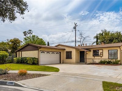 2610 W Castor St, Santa Ana, CA, 92704