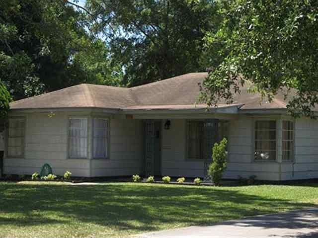 1st image of 2319 Wignall Ave