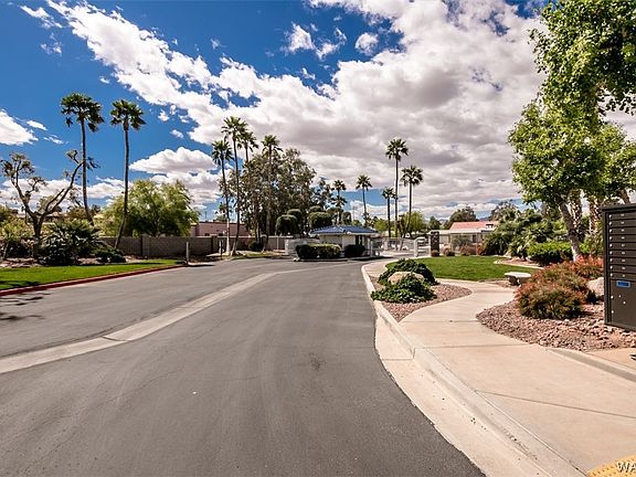 5th image of 1800 Clubhouse D-48 Drive