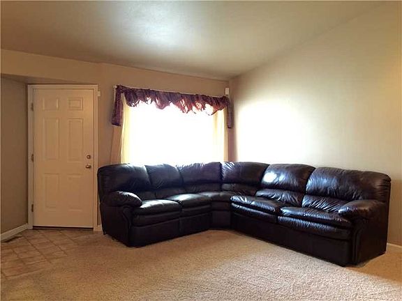 3rd image of 3862 Avenue D #4