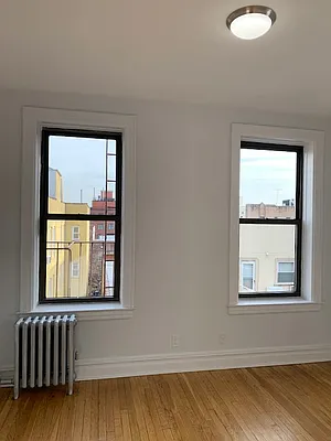 Rented by Page Real Estate | media 13