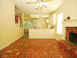 3rd image of 10514 Normont Dr