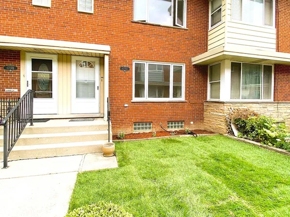 6219 N Cicero Ave #A, Chicago, IL 60646