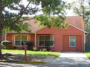 28 Quail Forest Dr, Savannah, GA 31419
