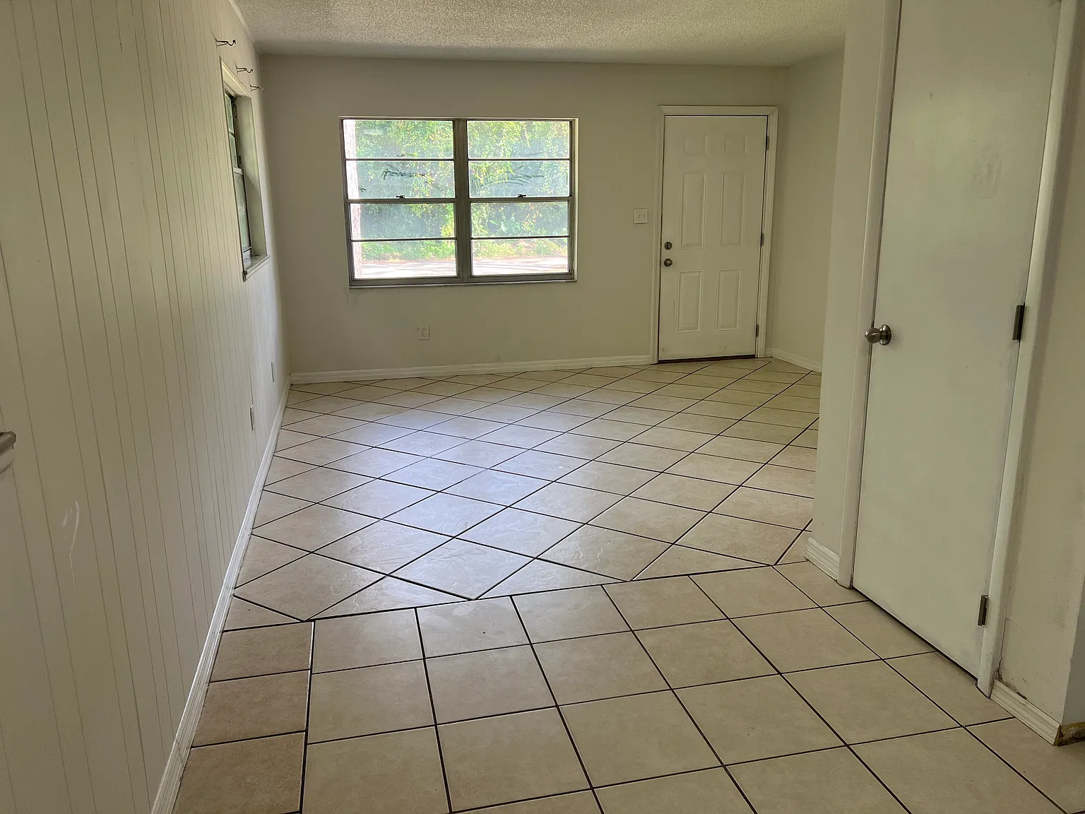 2 bed, $1,445 — Photo 4