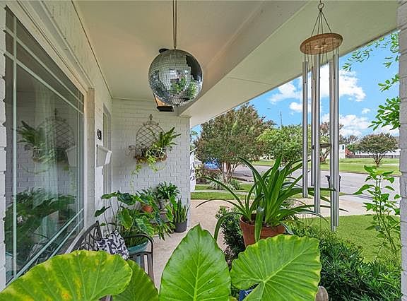 2nd image of 430 Harrison Ave