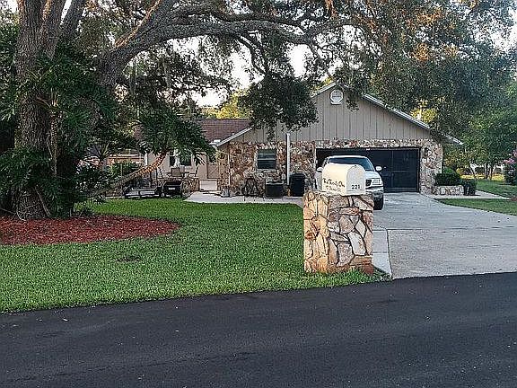 2nd image of 221 S Osceola St