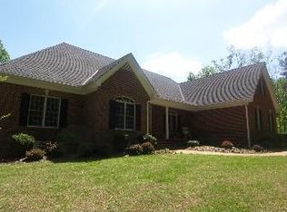 2880 Maple Grove Ln, Powhatan, VA 23139