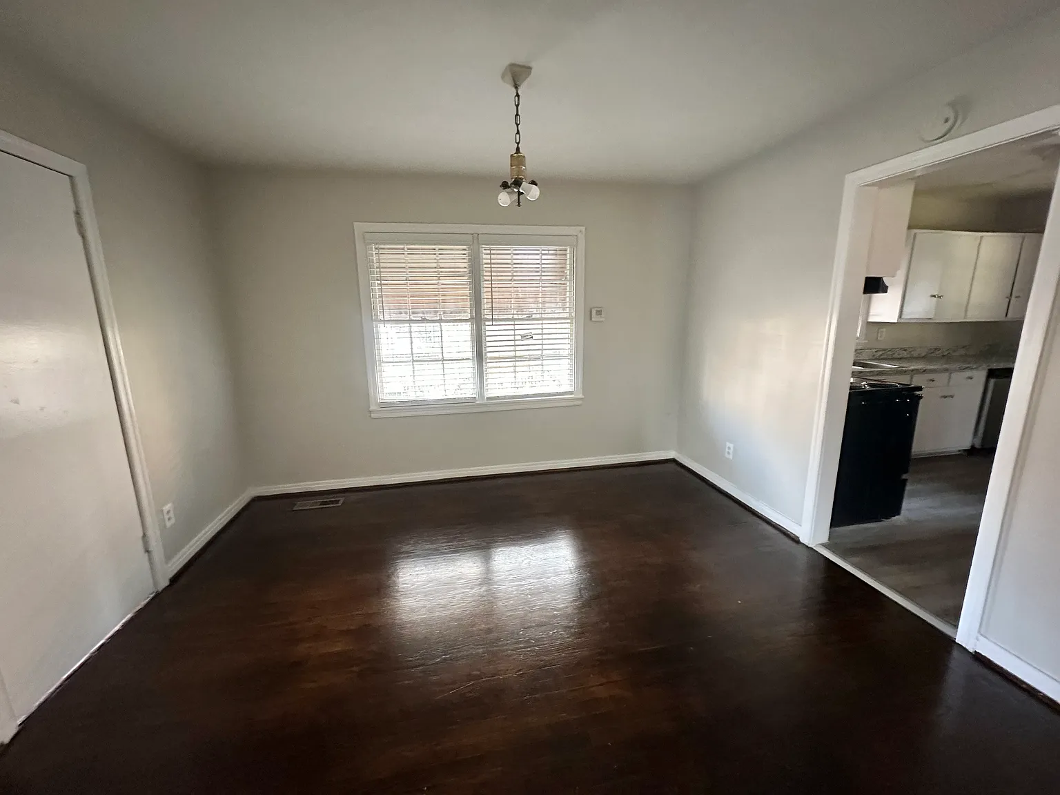 3 bed, 1070 sqft, $1,000 — Photo 4