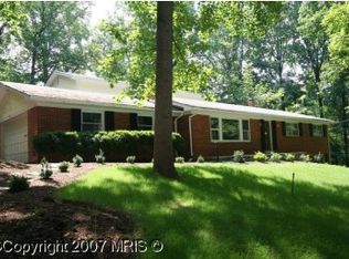 12501 Meadowood Dr, Silver Spring, MD 20904