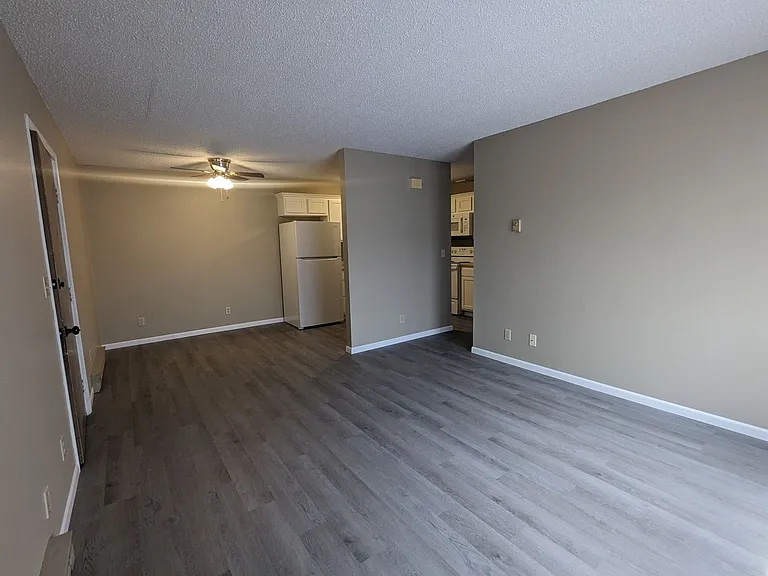 119 Briar Ln — Photo 10