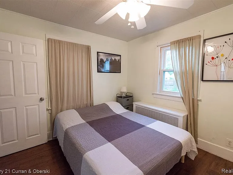 523 E Farnum Ave — Photo 14