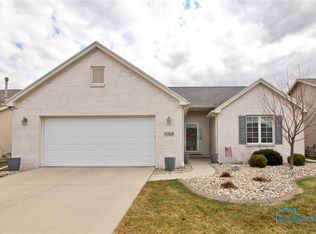 4329 Crystal Ridge Dr, Maumee, OH 43537