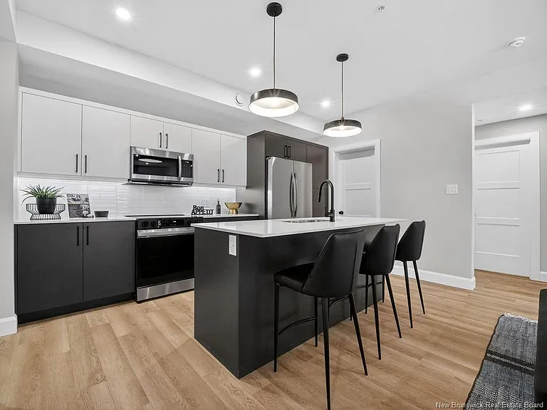 132 Quinn Ct #106 — Photo 36
